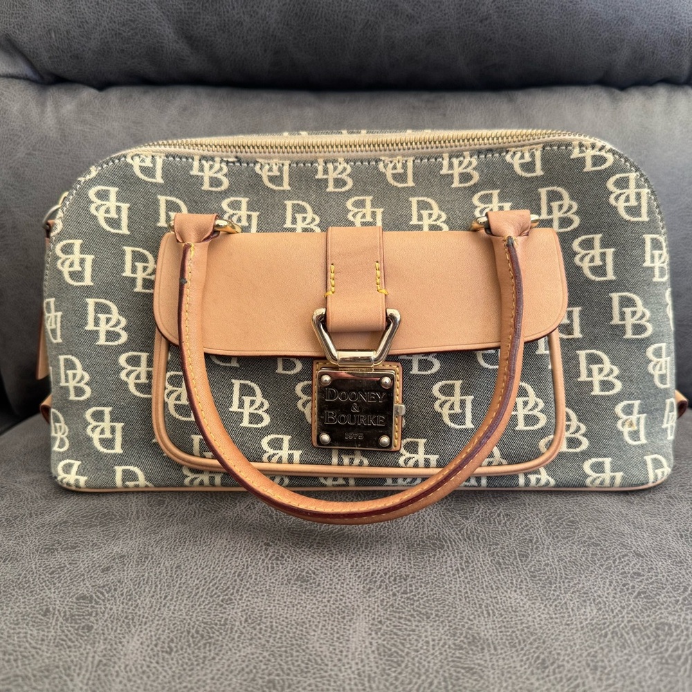 Dooney & Bourke satchel. Clean. Authentic.